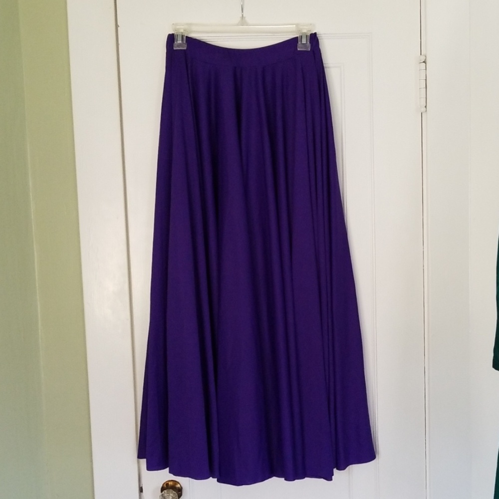 Full circle dance maxi skirt